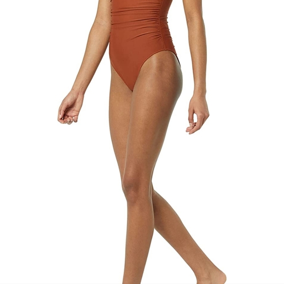 50% Off Women's Plunge Tummy Control Shaping Swimsuit - Picture 4 of 7